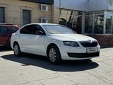 Skoda Octavia 2015 года за 4 000 000 тг. в Атырау – фото 2