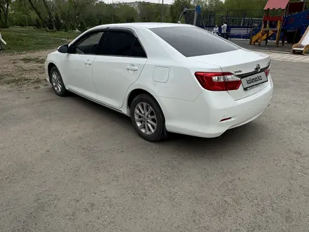 Toyota Camry 2014 года за 8 500 000 тг. в Кокшетау – фото 2