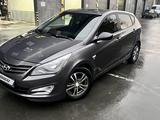 Hyundai Solaris 2014 года за 4 100 000 тг. в Атырау