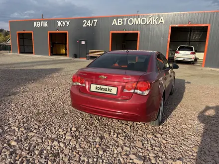 Chevrolet Cruze 2013 года за 4 500 000 тг. в Кокшетау – фото 3