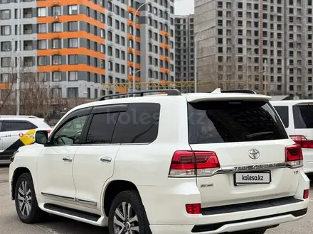 Toyota Land Cruiser 2017 года за 32 500 000 тг. в Алматы – фото 4