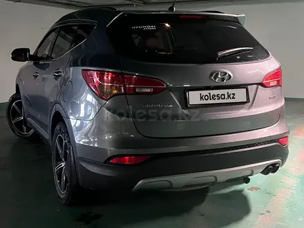 Hyundai Santa Fe 2014 года за 10 000 000 тг. в Астана – фото 5