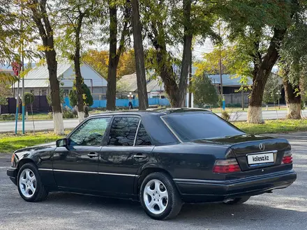 Mercedes-Benz E 280 1994 года за 2 200 000 тг. в Алматы – фото 5