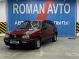 Volkswagen Golf 1995 годаүшін1 900 000 тг. в Астана