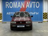 Volkswagen Golf 1995 годаүшін1 900 000 тг. в Астана – фото 2