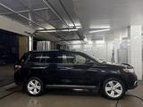 Toyota Highlander 2012 года за 13 000 000 тг. в Шу – фото 3