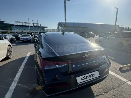 Hyundai Elantra 2024 года за 10 500 000 тг. в Астана – фото 3