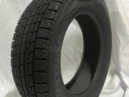 Зимние шины 215/60 R16 WIN-ICE 95Q Roadstone Корея за 36 000 тг. в Алматы – фото 2