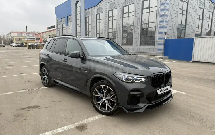 BMW X5 2021 года за 38 700 000 тг. в Костанай