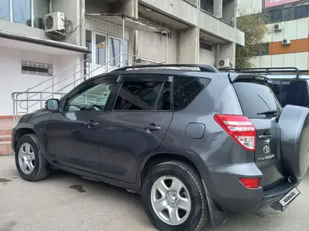 Toyota RAV4 2010 года за 7 800 000 тг. в Семей – фото 3