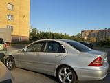 Mercedes-Benz C 320 2003 годаүшін2 300 000 тг. в Астана – фото 3