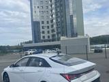 Hyundai Elantra 2024 годаfor9 400 000 тг. в Усть-Каменогорск – фото 4