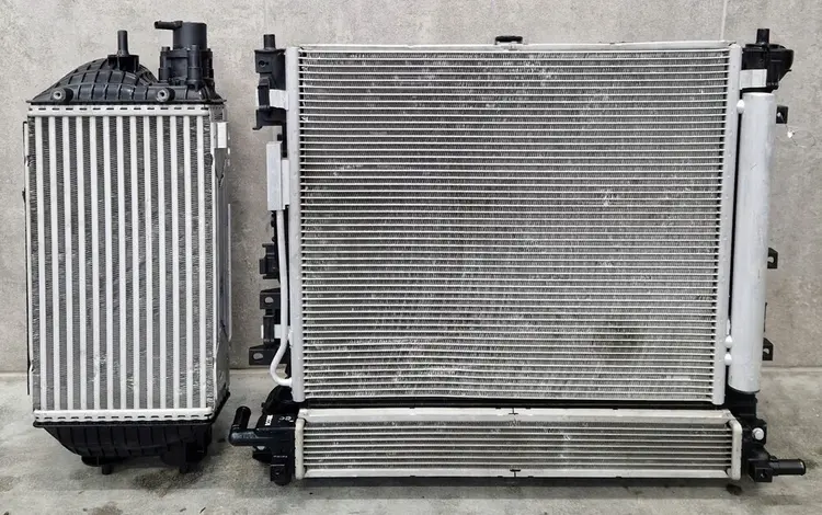 Комплект радиаторов на Hyundai Tucson за 100 000 тг. в Алматы