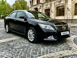 Toyota Camry 2013 года за 10 800 000 тг. в Алматы