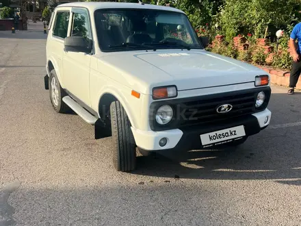 ВАЗ (Lada) Lada 2121 2020 года за 4 300 000 тг. в Алматы – фото 3