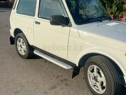 ВАЗ (Lada) Lada 2121 2020 года за 4 300 000 тг. в Алматы – фото 5
