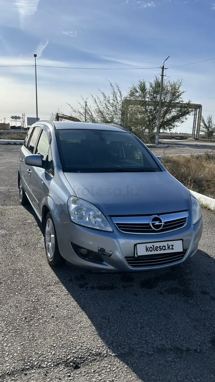Opel Zafira, 2010
