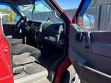 Volkswagen Multivan 1996 годаүшін4 000 000 тг. в Караганда – фото 5
