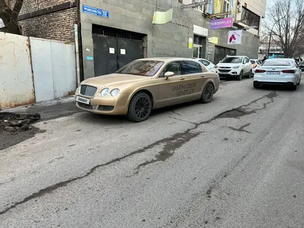 Bentley Continental Flying Spur 2005 года за 18 000 000 тг. в Актау