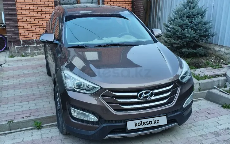 Hyundai Santa Fe 2014 года за 9 300 000 тг. в Алматы