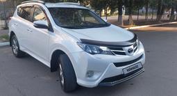 Toyota RAV4 2015 года за 9 300 000 тг. в Уральск