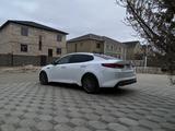 Kia Optima 2017 года за 6 000 000 тг. в Актау – фото 2