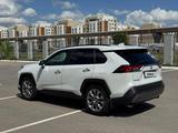 Toyota RAV4 2020 годаүшін16 000 000 тг. в Астана – фото 5