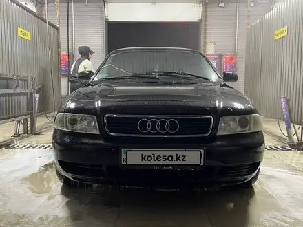 Audi A4 1999 года за 2 850 000 тг. в Караганда – фото 8