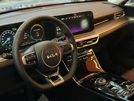 Kia K5 Luxe 2026 года за 14 490 000 тг. в Алматы – фото 8