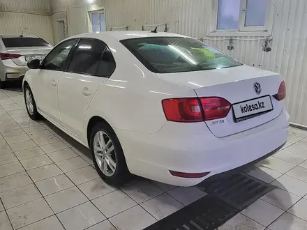 Volkswagen Jetta 2014 года за 5 500 000 тг. в Уральск – фото 7