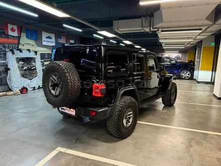Jeep Wrangler Rubicon 392 2024 года за 49 900 000 тг. в Алматы – фото 8
