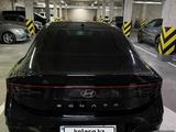 Hyundai Sonata 2025 годаүшін13 600 000 тг. в Алматы – фото 5