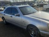 Mercedes-Benz E 230 1996 годаүшін5 400 000 тг. в Павлодар