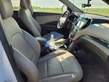 Hyundai Santa Fe 2016 года за 6 000 000 тг. в Актобе – фото 5