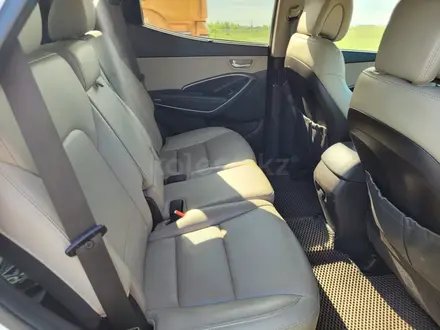 Hyundai Santa Fe 2016 года за 6 000 000 тг. в Актобе – фото 6