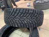 Шины Pirelli 245/45-275/40/r19 Ice zero 2 RFT за 795 000 тг. в Алматы