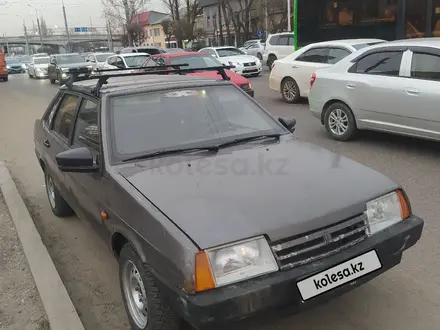 ВАЗ (Lada) 21099 2001 года за 800 000 тг. в Алматы