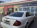 Mercedes-Benz E 320 2003 года за 5 500 000 тг. в Шымкент – фото 2