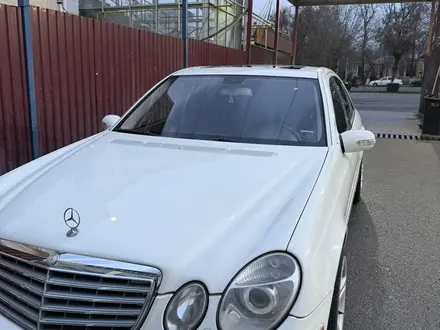 Mercedes-Benz E 320 2003 года за 5 500 000 тг. в Шымкент – фото 8