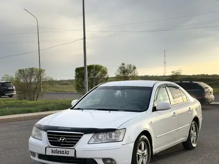 Hyundai Sonata 2008 года за 3 700 000 тг. в Караганда – фото 2
