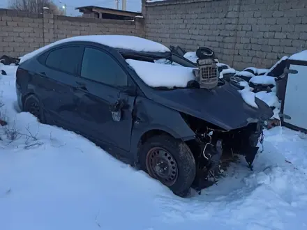 Hyundai Accent 2013 года за 80 000 тг. в Шымкент – фото 3