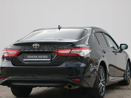 Toyota Camry 2021 года за 15 550 000 тг. в Астана – фото 5