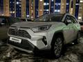 Toyota RAV4 2022 года за 15 900 000 тг. в Актобе – фото 6