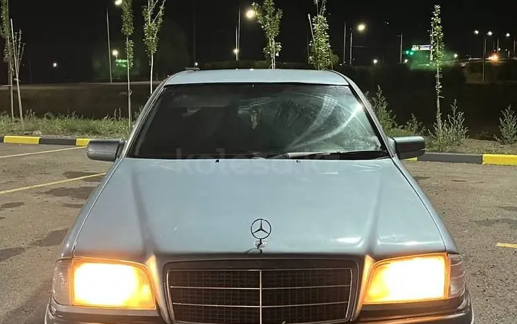 Mercedes-Benz C 200 1995 годаfor950 000 тг. в Караганда