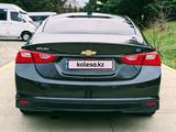 Chevrolet Malibu 2016 годаүшін7 000 000 тг. в Актау – фото 5