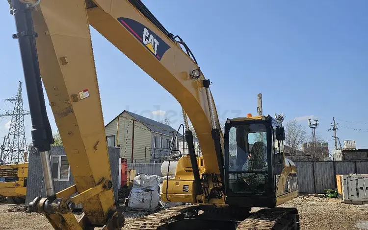 Caterpillar  320 2000 года за 16 000 000 тг. в Атырау
