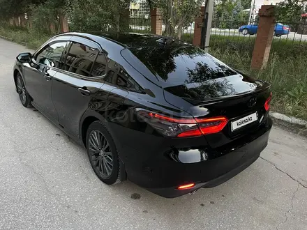 Toyota Camry 2020 года за 22 000 000 тг. в Актобе – фото 10