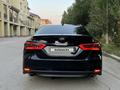 Toyota Camry 2020 года за 22 000 000 тг. в Актобе – фото 5