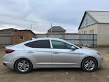 Hyundai Elantra 2018 годаүшін5 000 000 тг. в Атырау – фото 4