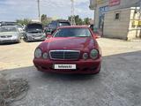 Mercedes-Benz CLK 320 2000 годаүшін2 700 000 тг. в Актау – фото 2